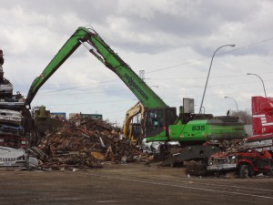 This 835, one of the oldest in the fleet at Pacific Recycling is in the yard at Billings Montana. Its fuel efficiency and mobility make it a valuable addition to their operation. 