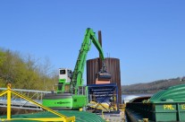 New CHS Fertilizer Terminal Hits Its Throughput Numbers With SENNEBOGEN 860 Material Handler